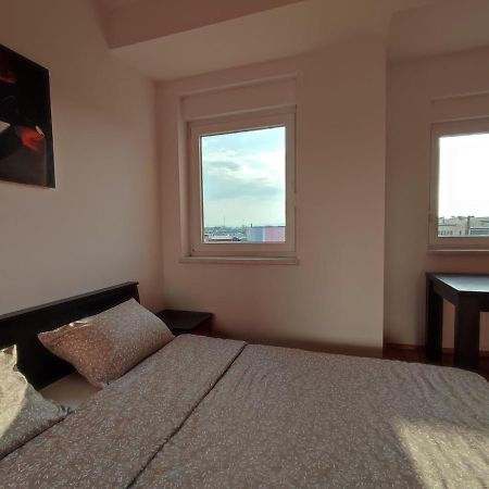 Appartement Apartman Ana à Gradiška Extérieur photo