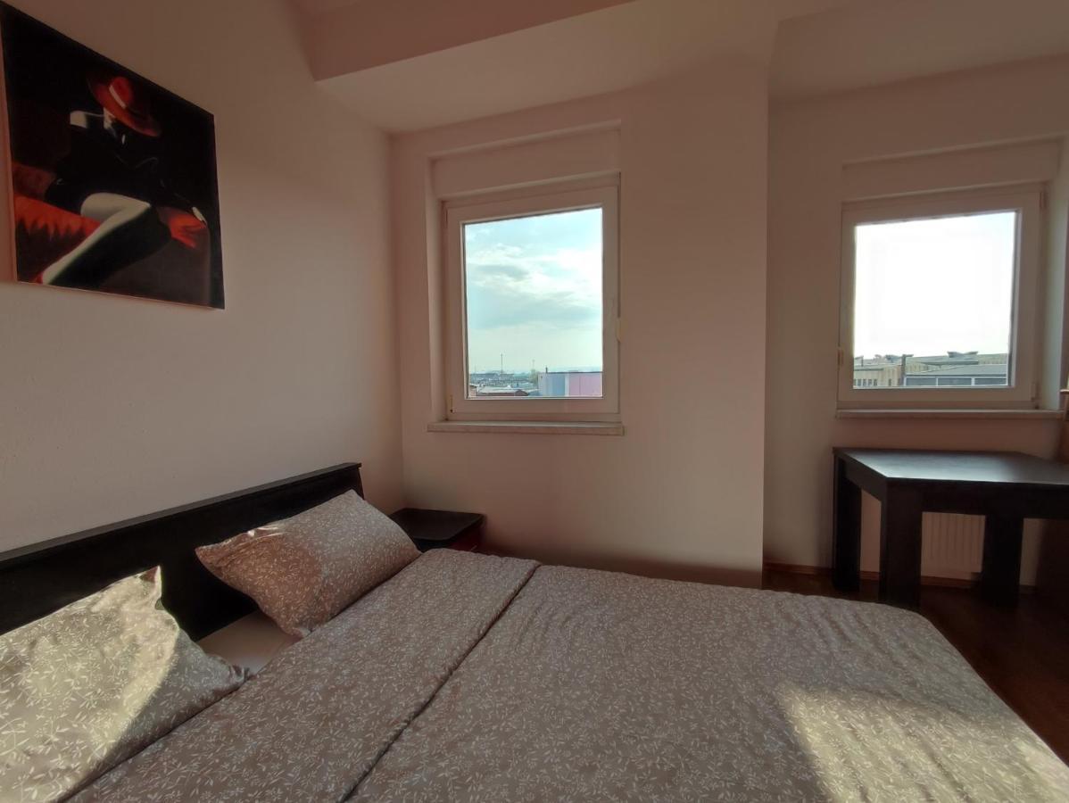 Appartement Apartman Ana à Gradiška Extérieur photo