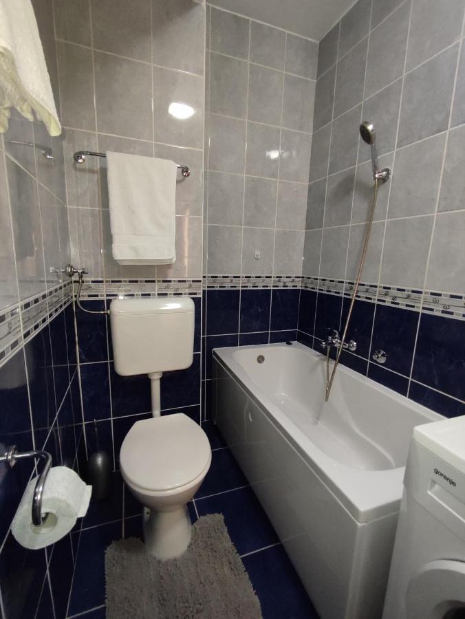 Appartement Apartman Ana à Gradiška Extérieur photo